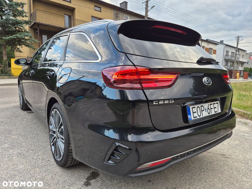 Kia Ceed 1.6 CRDi DCT GT Line - 22