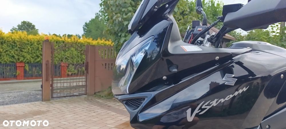 Suzuki V-STROM - 40