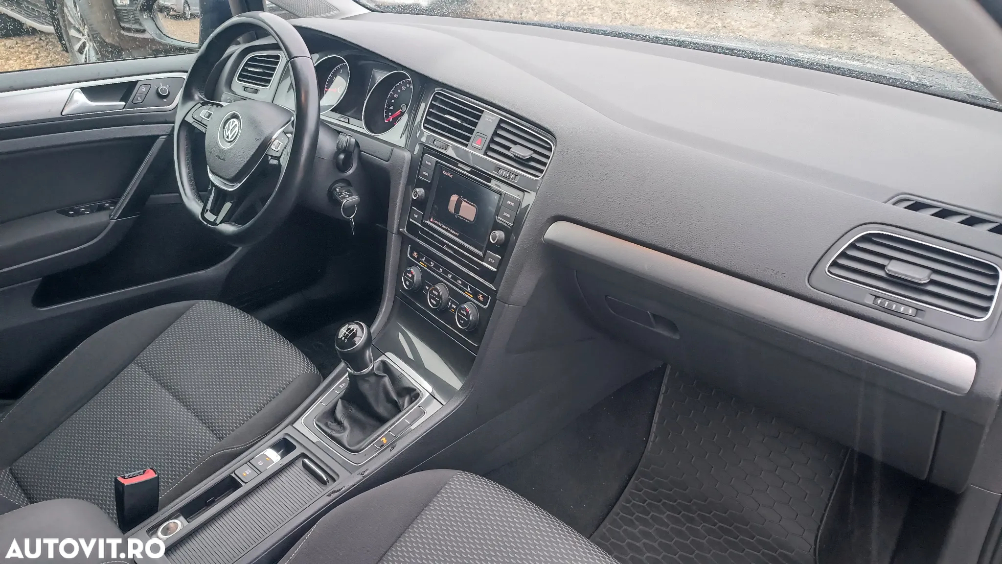 Volkswagen Golf 1.0 TSI Trendline - 13