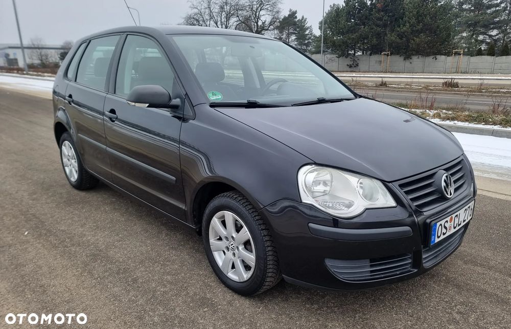 Volkswagen Polo - 1