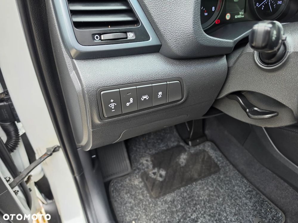 Hyundai Tucson 1.6 GDi 2WD Premium - 17
