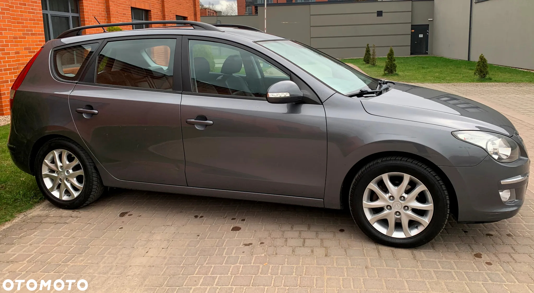 Hyundai i30 1.6 CRDi Premium - 39