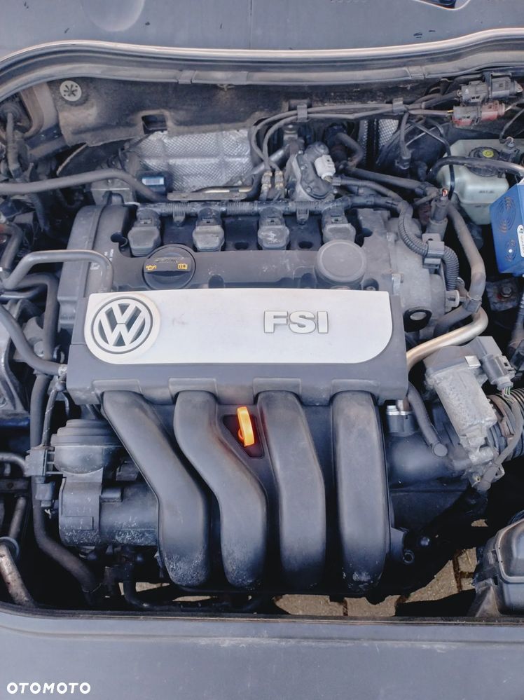 Volkswagen Passat 2.0 FSI 4Mot Comfortline - 11