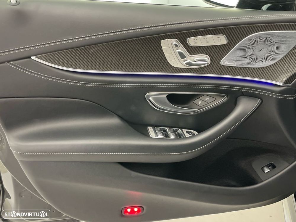 Mercedes-Benz AMG GT 4 portas 53 4Matic+ - 17