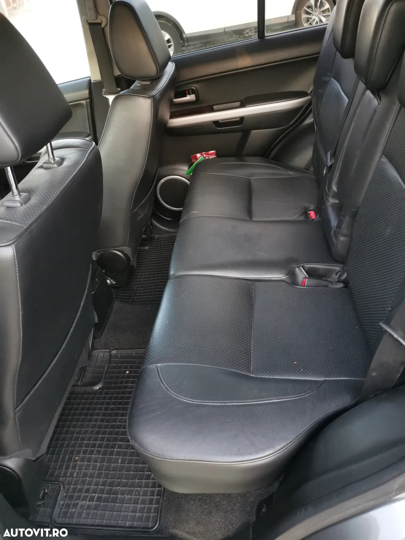 Suzuki Grand Vitara 2.0 Comfort Limited - 19