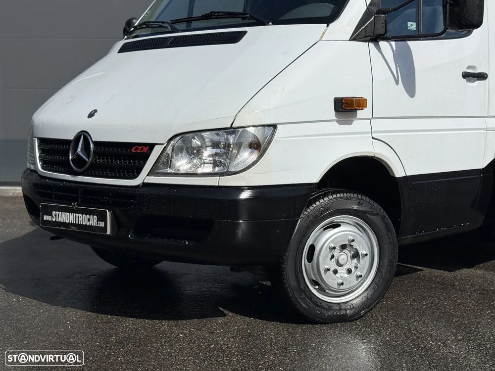 Mercedes-Benz SPRINTER 413 CDI C/ CONTENTOR ALUMÍNIO - 19