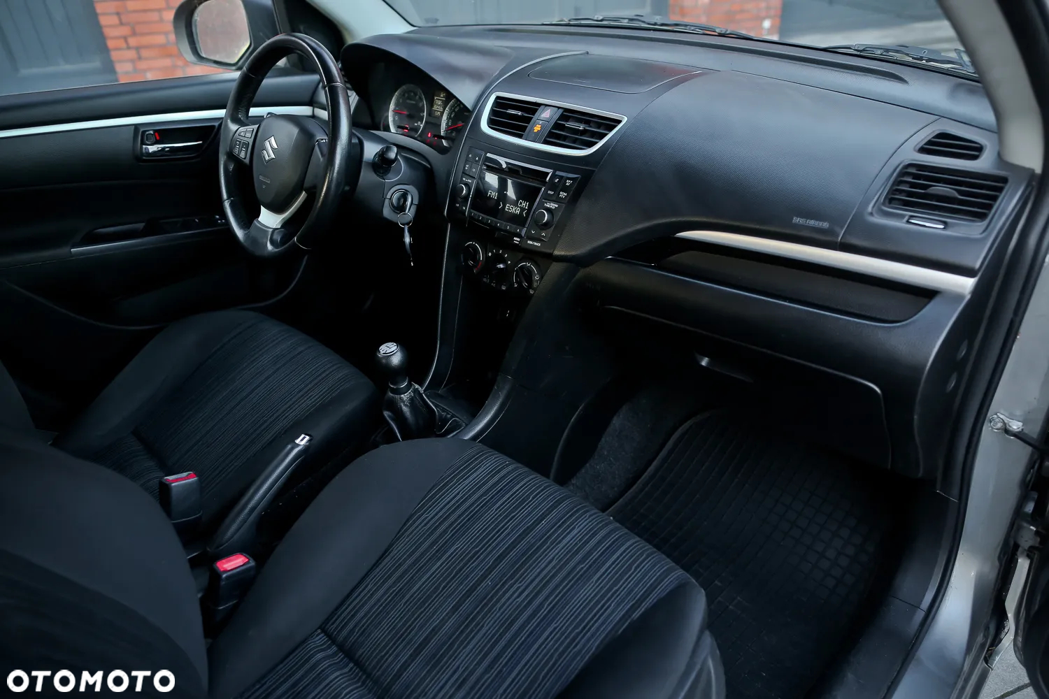 Suzuki Swift 1.2 Comfort Plus - 34