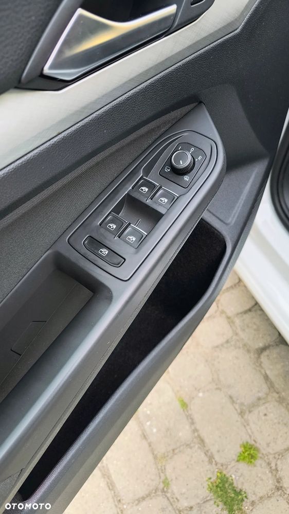Volkswagen Golf Variant - 15