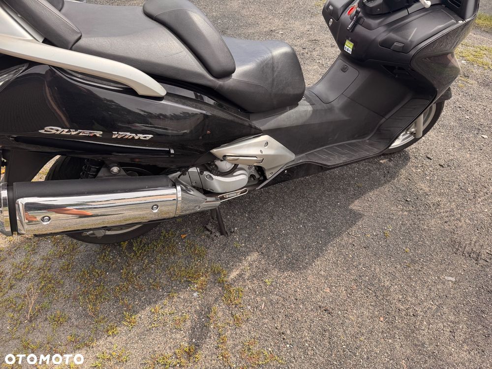 Honda Silver Wing - 10