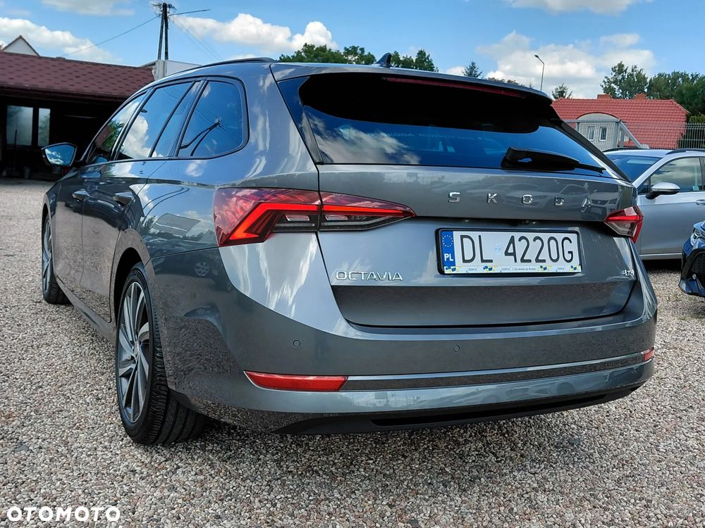 Skoda Octavia 2.0 TSI 4x4 Sportline DSG - 31