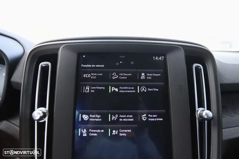 Volvo XC 40 2.0 D3 Momentum Plus - 16