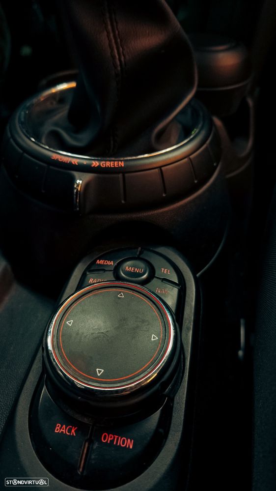 MINI 5 Portas Cooper D Seven - 17