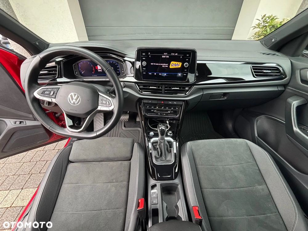 Volkswagen T-Roc - 17