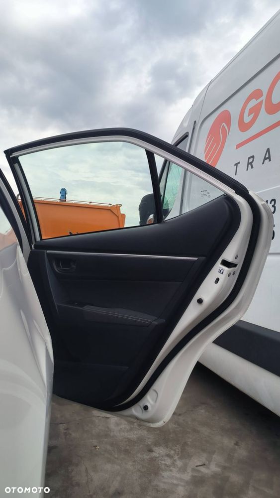 DRZWI PRAWE TYŁ TOYOTA COROLLA E16 LIFT 040 - 3