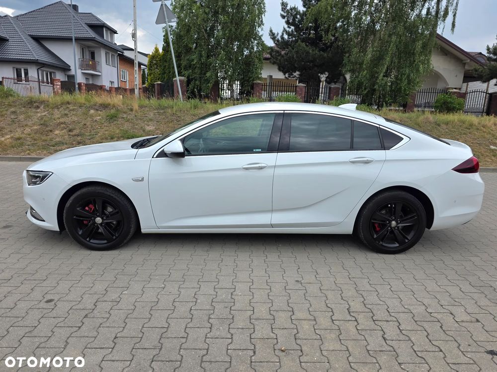Opel Insignia - 8
