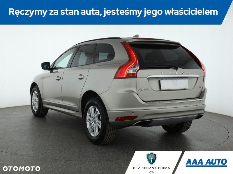 Volvo XC 60 - 5