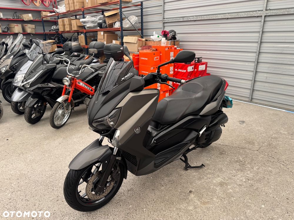 Yamaha X-max - 3