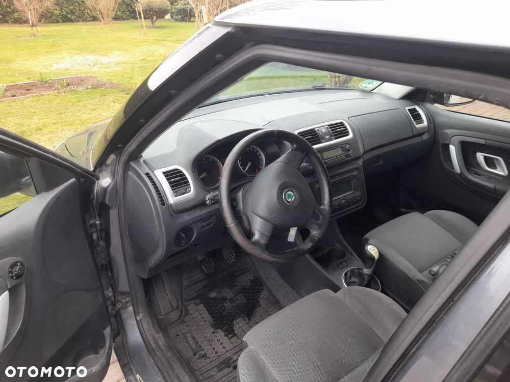 Skoda Fabia 1.6 16V Sport - 6