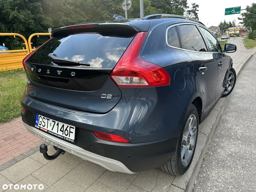Volvo V40 Cross Country D2 Drive-E Ocean Race - 4