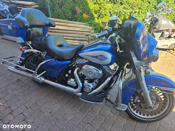 Harley-Davidson FLH Electra Glide