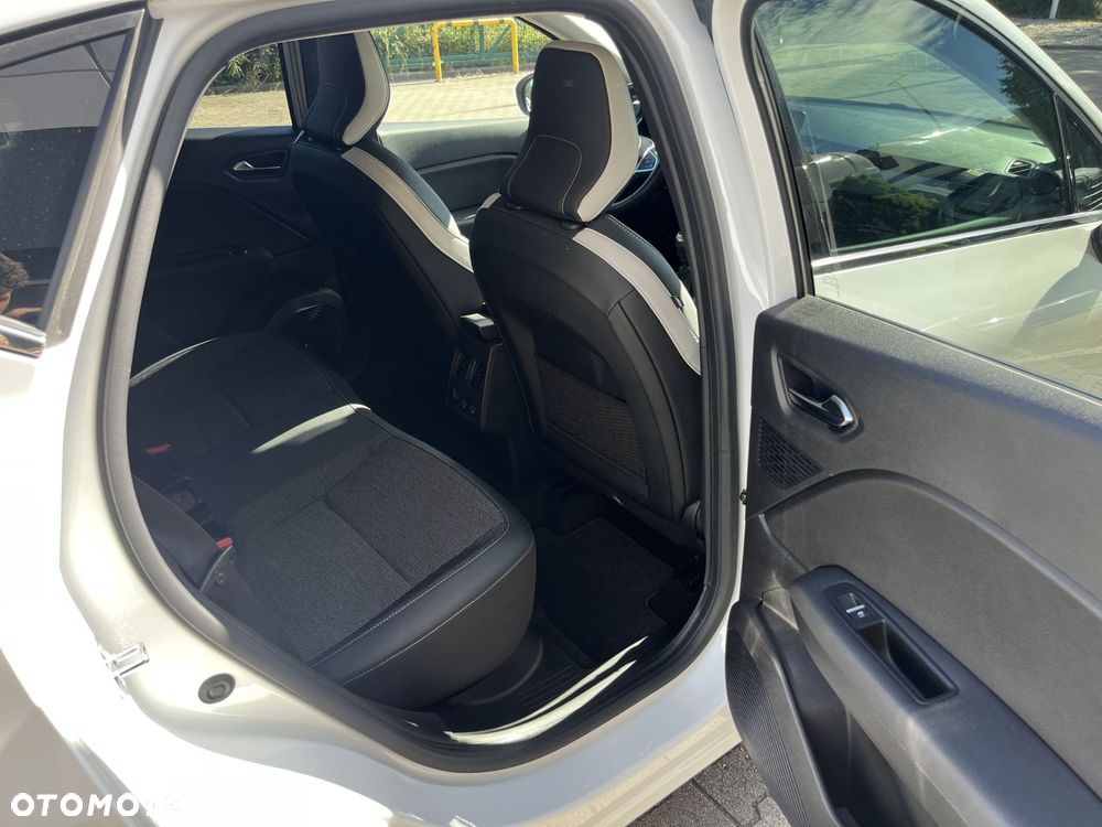 Renault Captur - 23