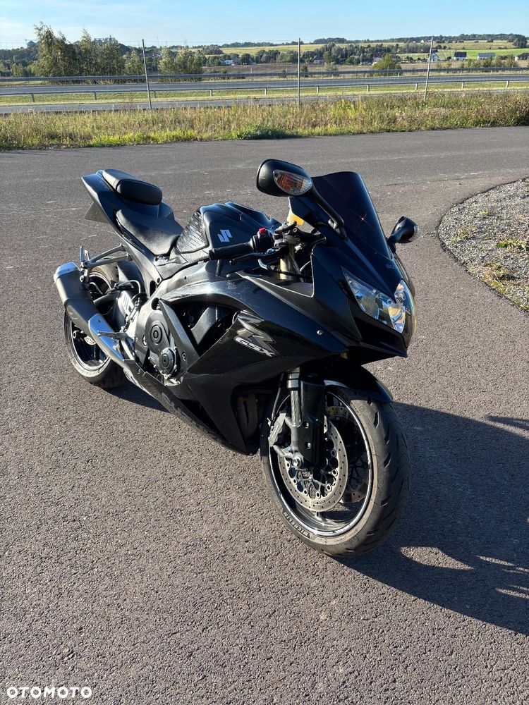 Suzuki GSX-R - 11