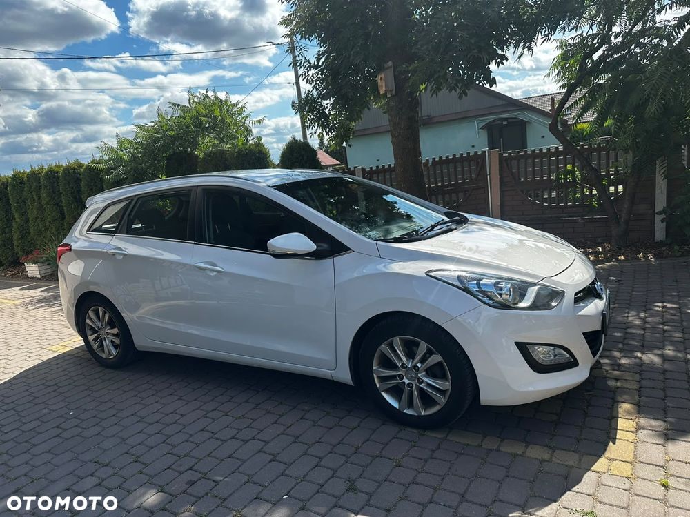 Hyundai i30 1.6 CRDi Comfort - 1