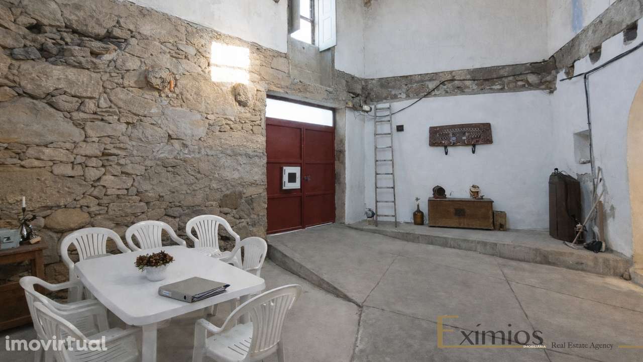 Moradia com Terreno de 5000 m2 para restauro em Lavra - Grande imagem: 4/20