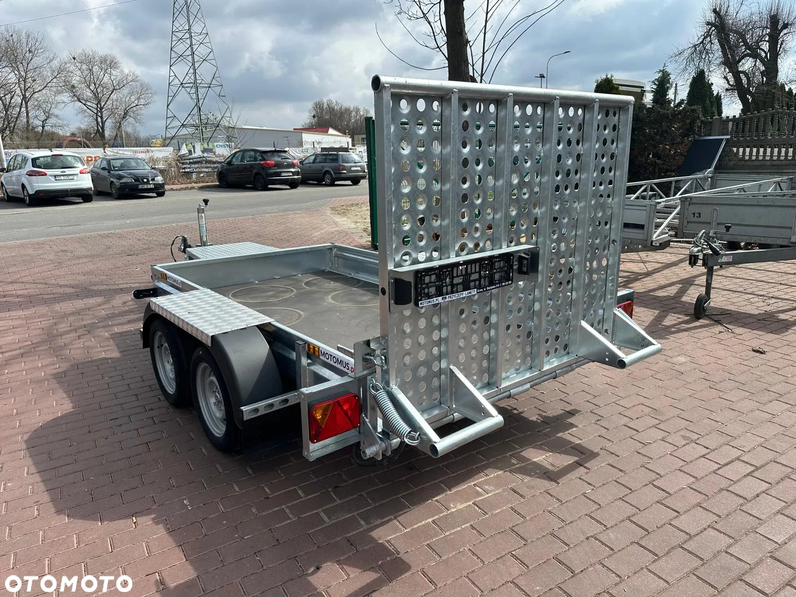Inny Przyczepa do przewozu sprzętu budowlanego B 260/2 260x150 2700kg 2 osie pod koparke koparka walec MOTOMUS - 5