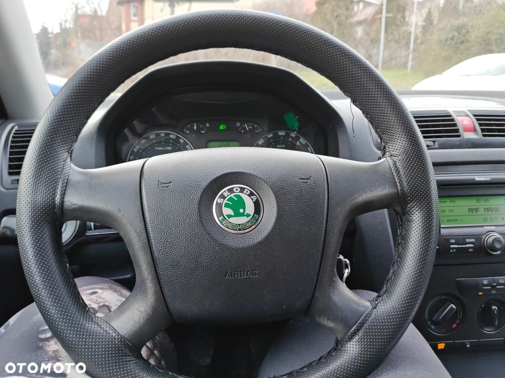 Skoda Octavia 1.6 Elegance - 20