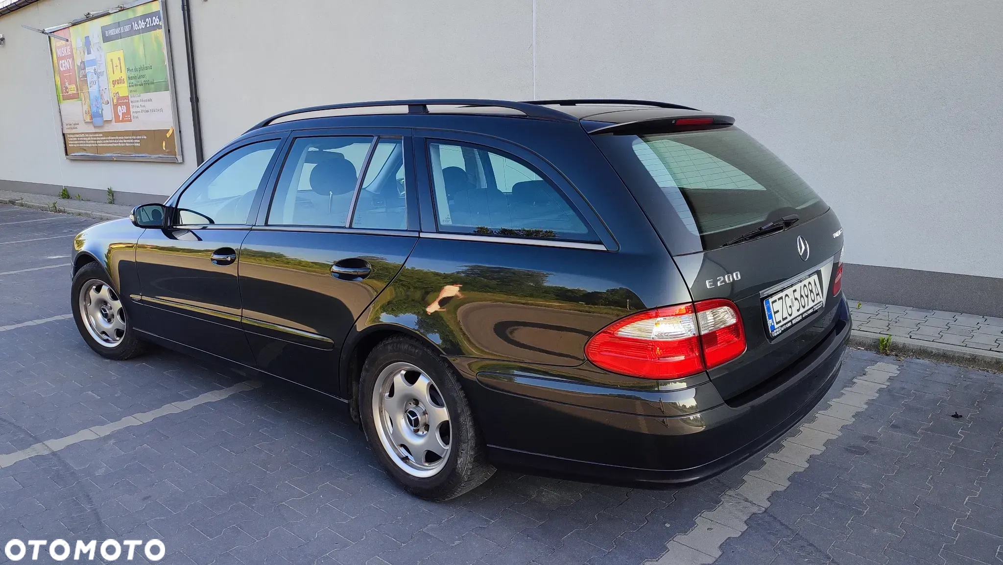 Mercedes-Benz Klasa E 200 T Kompressor Automatik Classic - 5