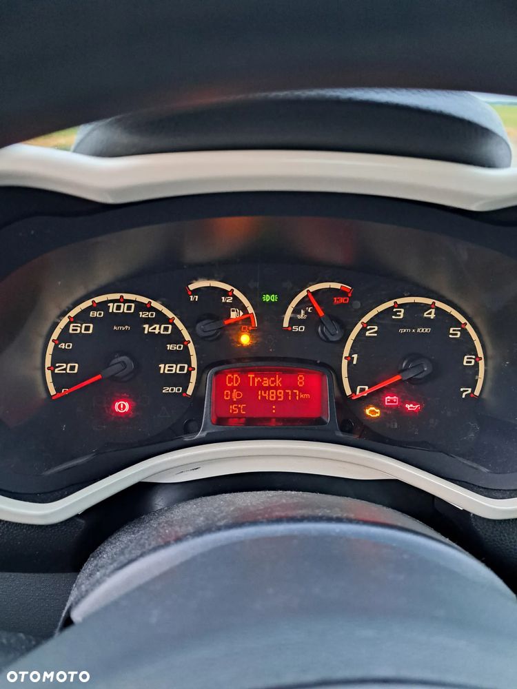 Ford KA 1.2 Titanium (air2) - 10