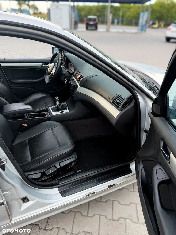 BMW Seria 3 320d - 6