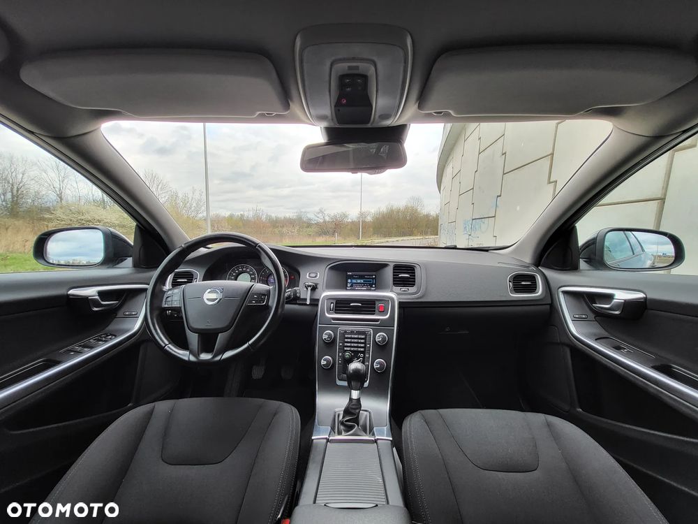 Volvo V60 - 15