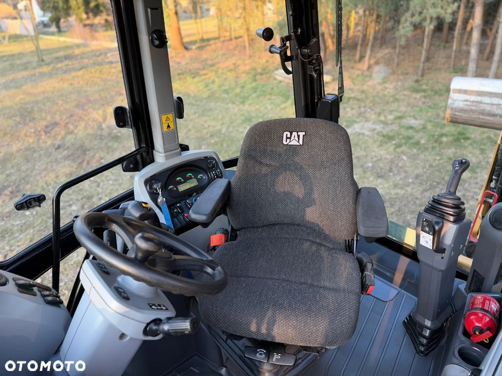 Caterpillar 432F2 Salon Polska 1 Właściciel Klima CAT - 12