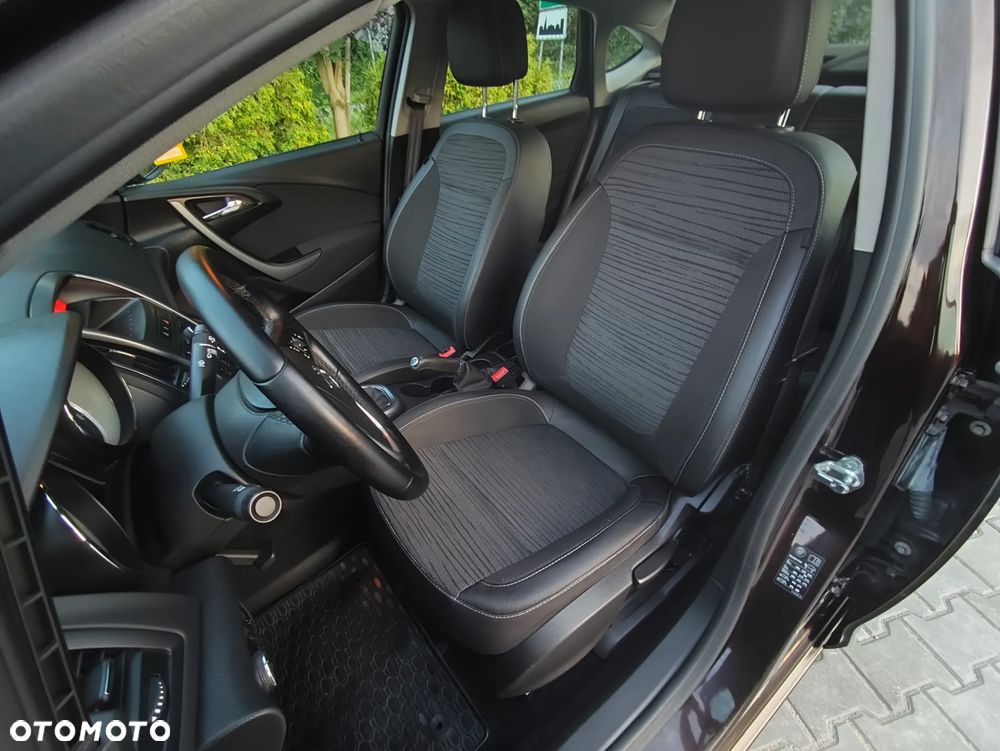 Opel Astra - 9