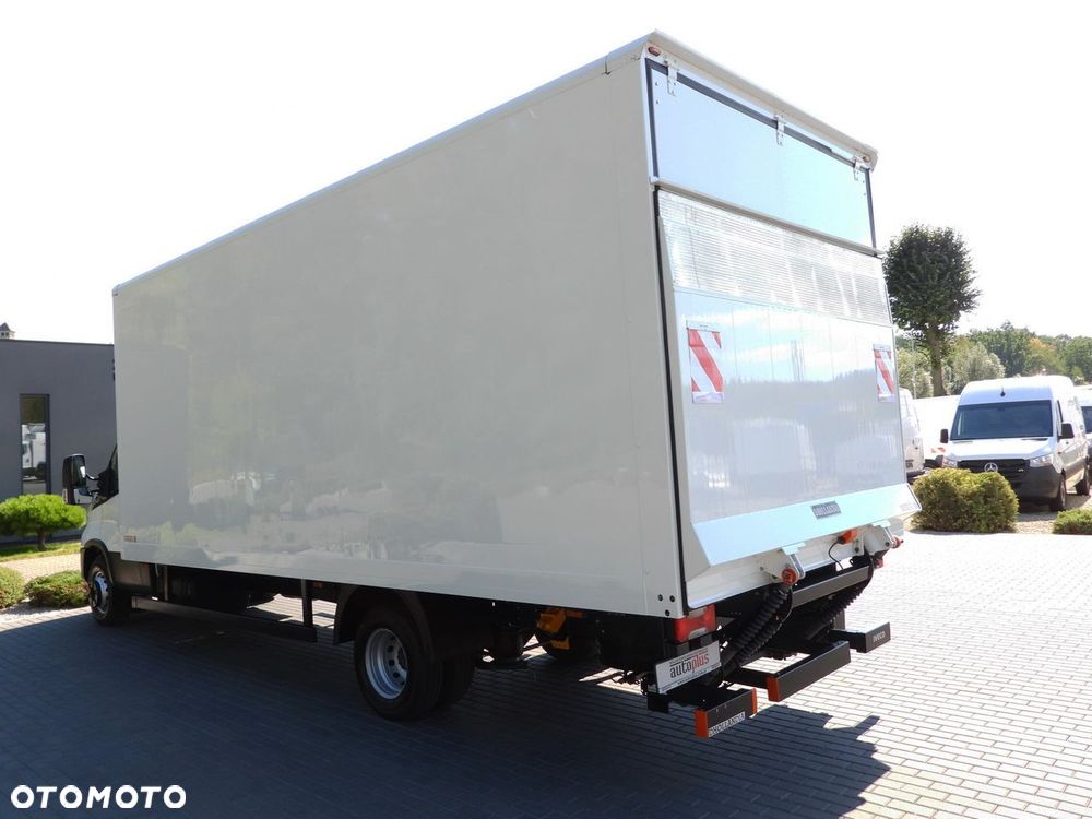 Iveco DAILY 72C18 WINDA 14 PALET TEMPOMAT PNEUMATYKA AUTOMAT HI-MATIC BLIŹNIACZE KOŁA KLIMATYZACJA  180KM - 10