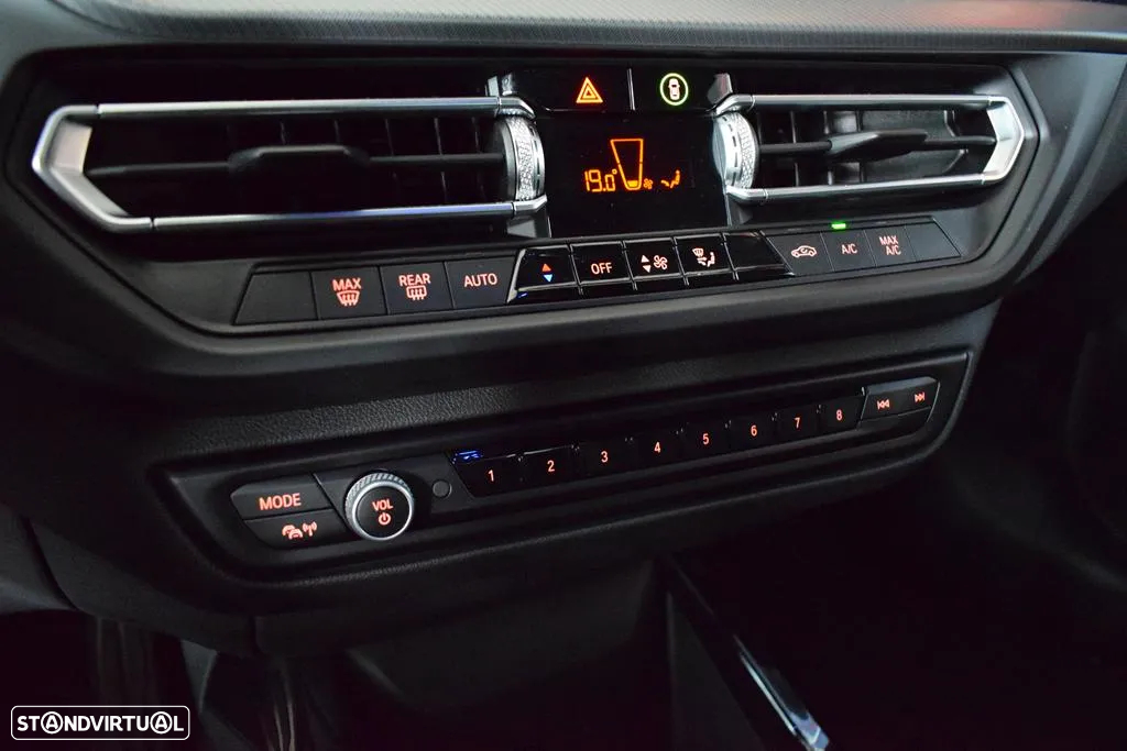 BMW 216 Gran Coupé d Pack Desportivo M - 17