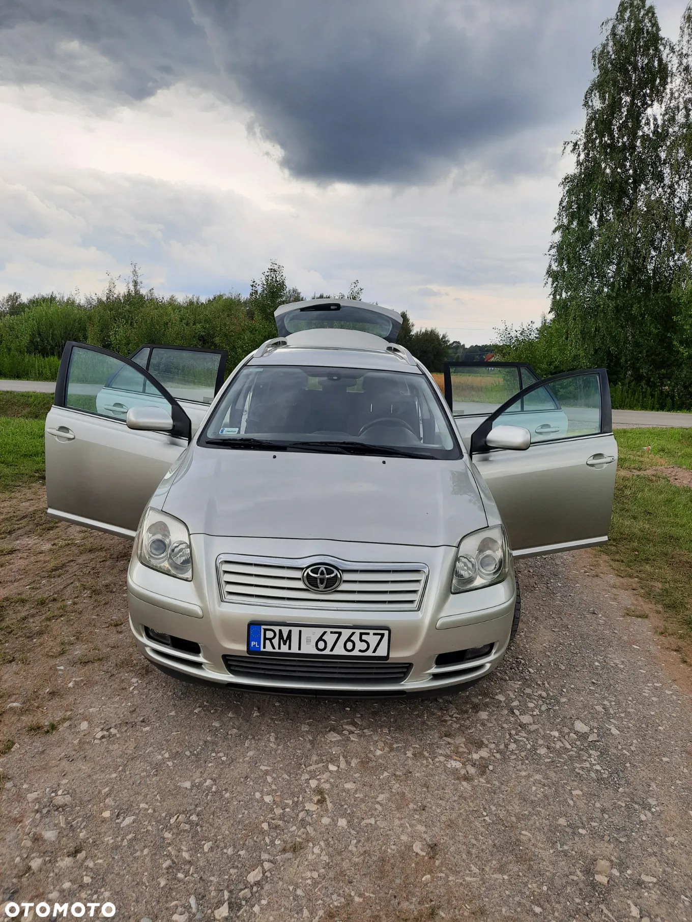 Toyota Avensis 2.2 D-4D 2010 - 5