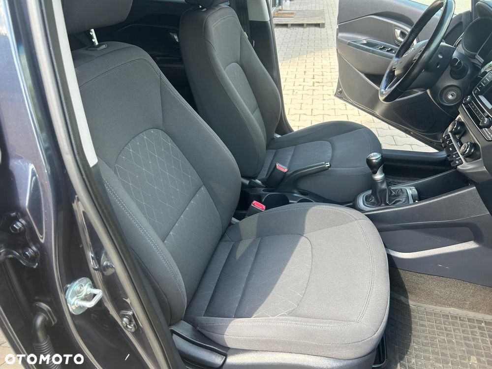 Kia Rio 1.2 M - 23