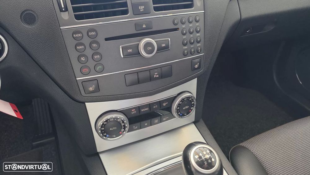 Mercedes-Benz C 220 CDi Avantgarde BlueEfficiency - 40