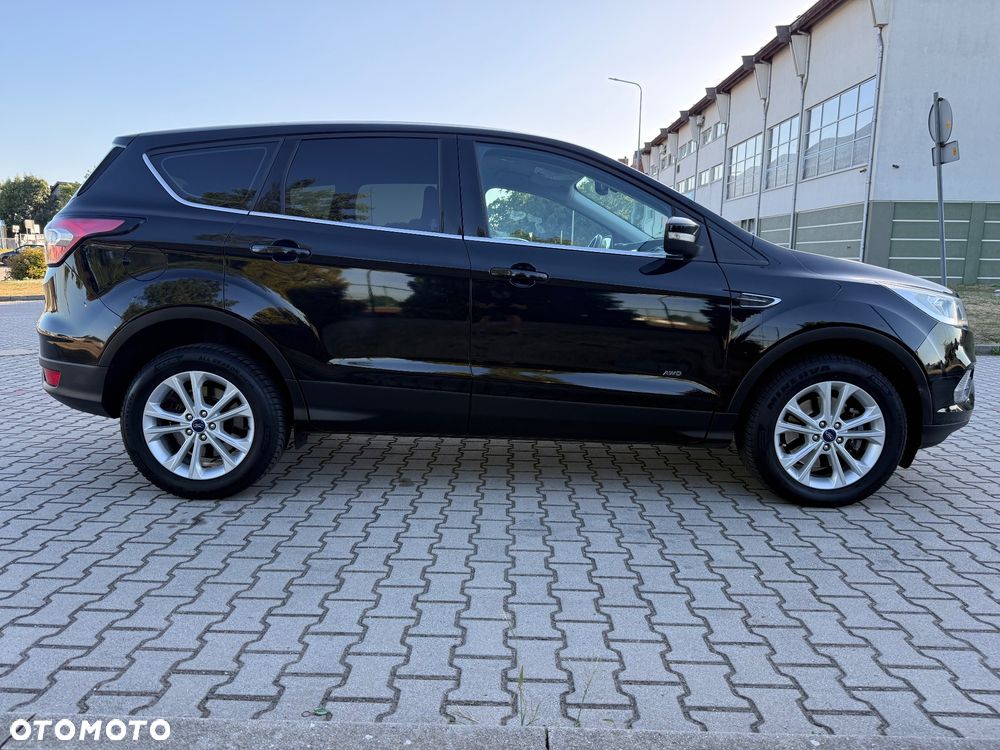 Ford Kuga 2.0 TDCi 4x4 Titanium - 2