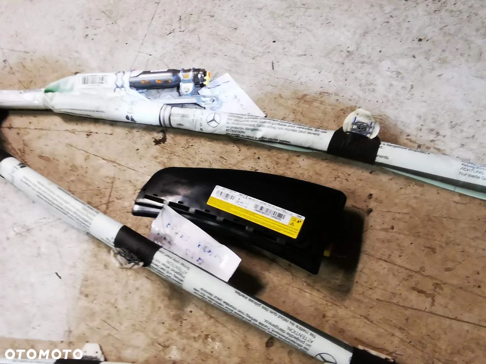 Kurtyna Powietrzna Prawa/lewa  Mercedes CLA c117 Oryginalna - 7