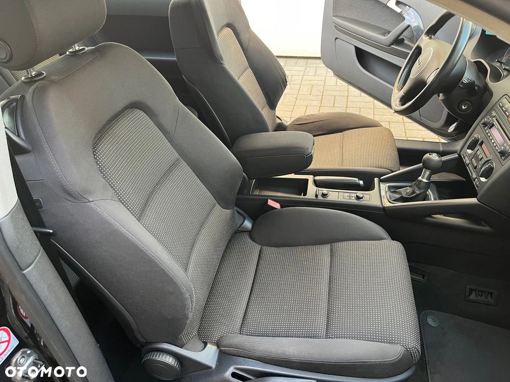Audi A3 3-drzwiowe 2.0 TDI DPF Ambition - 5