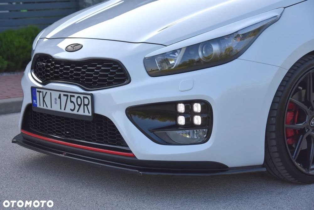 Kia Ceed 1.6 T-GDI GT XL - 19