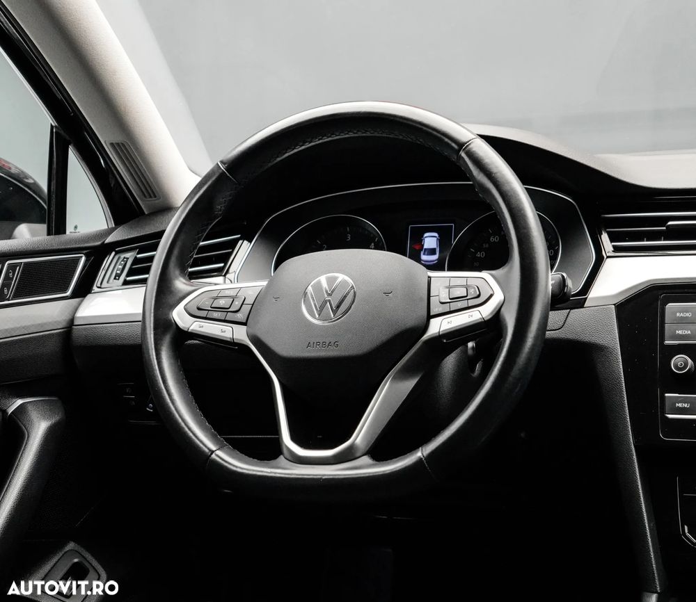 Volkswagen Passat 2.0 TDI DSG Comfortline - 17
