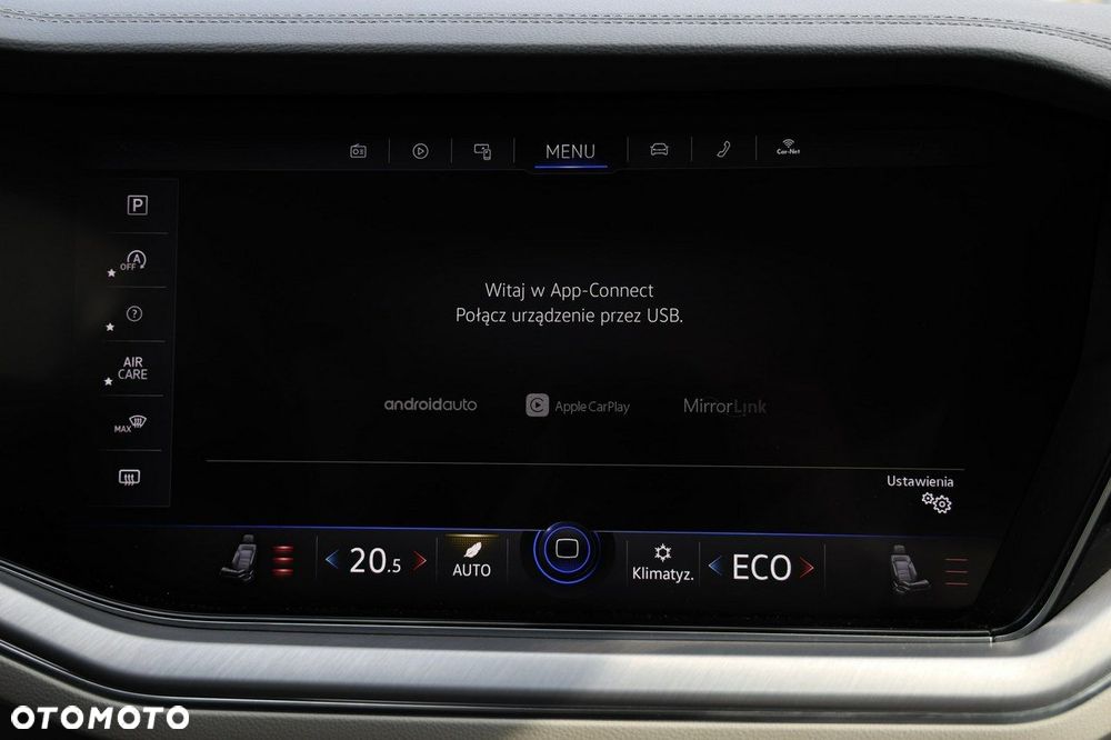 Volkswagen Touareg - 22