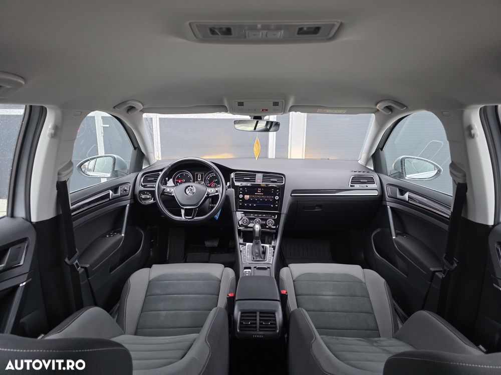 Volkswagen Golf 2.0 TDI SCR DSG Comfortline - 7