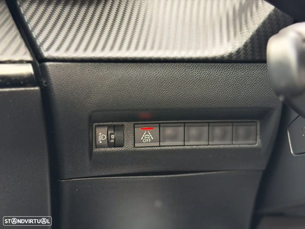 Peugeot 2008 1.5 BlueHDi Active Pack - 23