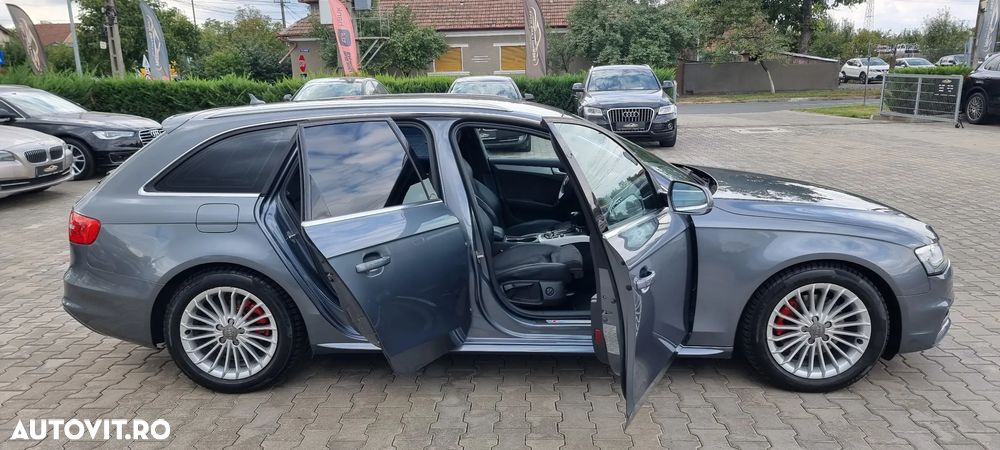 Audi A4 2.0 TDI DPF quattro S tronic S line Sportpaket - 9